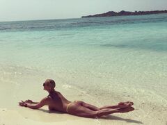 20. Волочкова опять вернулась на Мальдивы и публикует фото в купальнике (2019)