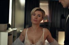 3. Виктория Маслова в нижнем белье из сериала «Тригер»
